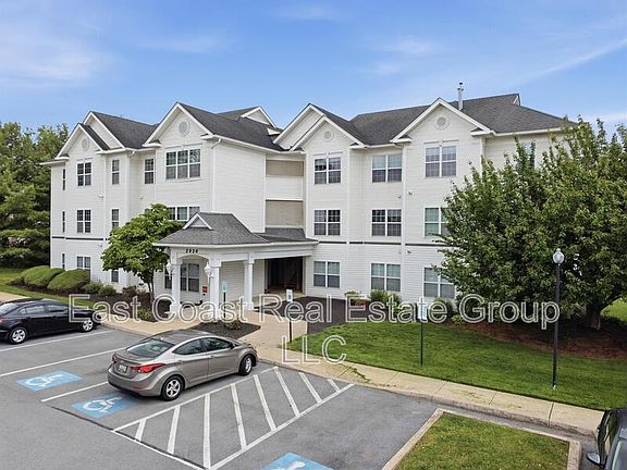 2nd image of 2026 Windsong Dr Unit 3B