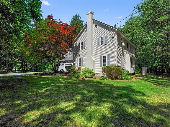 4th image of 6 New Pond Rd