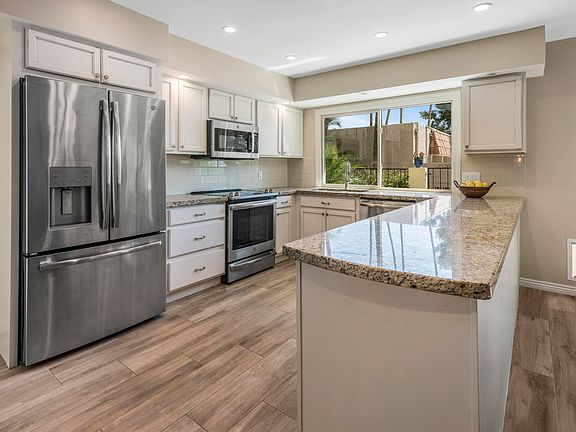 4th image of 8195 E Del Caverna Dr