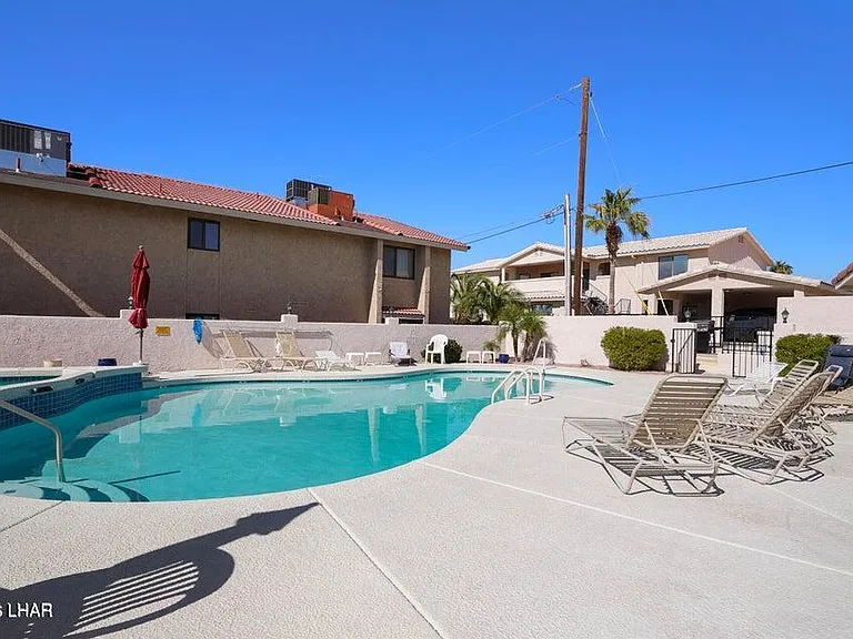 2095 Mesquite Ave #29 — Photo 1