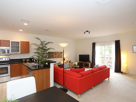 5th image of 2532 SW 14th Ave APT 305