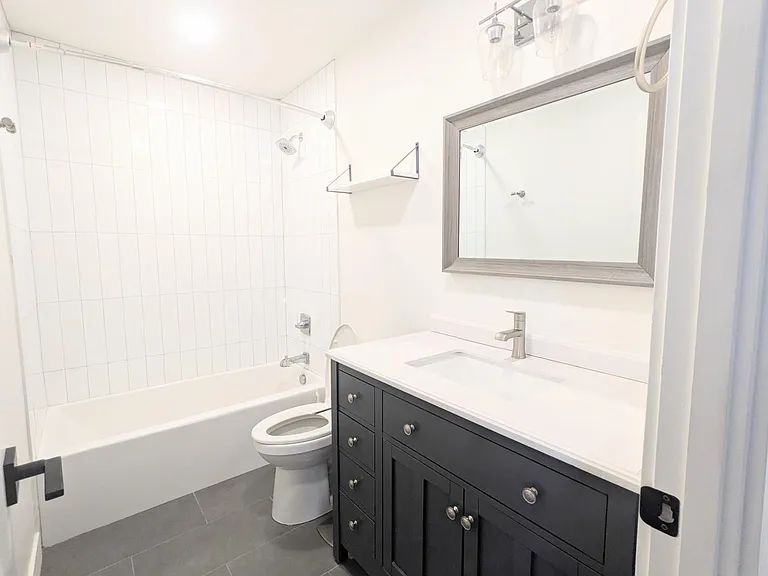 7662 E Minnezona Ave — Photo 43