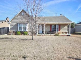 7010 Brady Hill Dr, Cordova, TN 38018