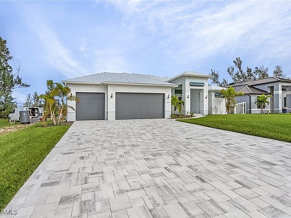 3rd image of 4319 NW 22nd St