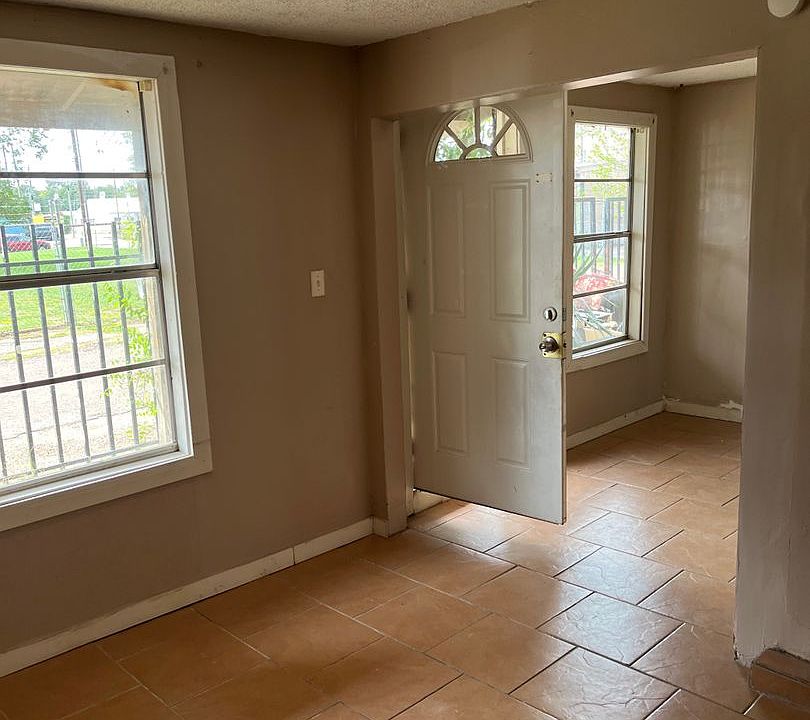 LPP 906 E Cotton St. 906 E Cotton St Longview TX Zillow