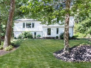 5 Old Wolomolopoag St, Sharon, MA 02067