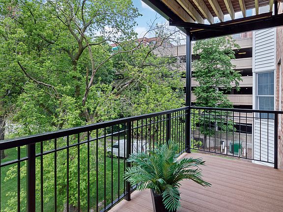 2nd image of 1730 Hinman Ave APT 3F