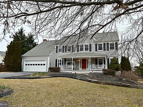 2nd image of 6711 Crystal Lake Dr