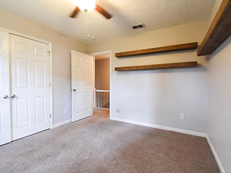 5804 Norman Pl — Photo 16