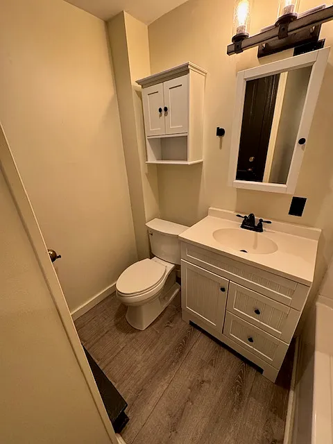 134 N Cedar St - 1 — Photo 3
