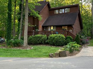82 N Garden Ct, Fletcher, NC 28732