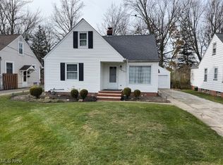 4712 Willoughcroft Rd, Willoughby, OH 44094