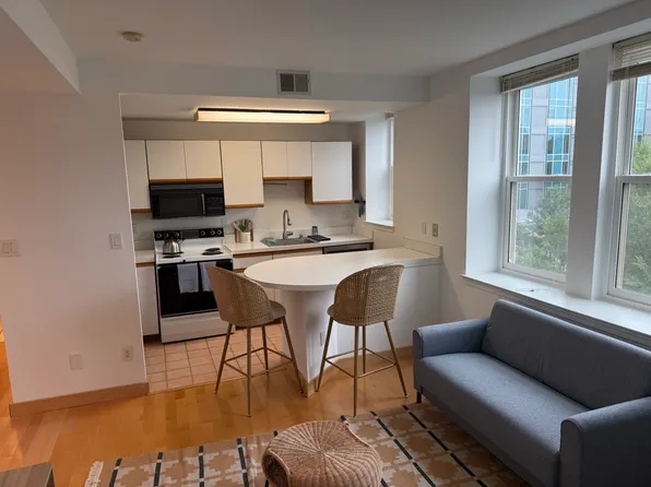 1920 S St NW APT 403, Washington, DC 20009