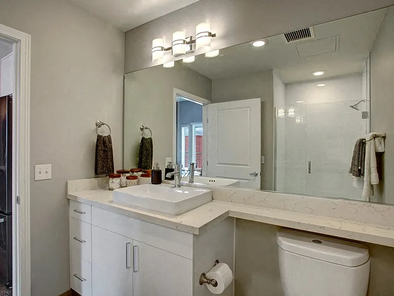 Woodin Creek Village — Photo 40