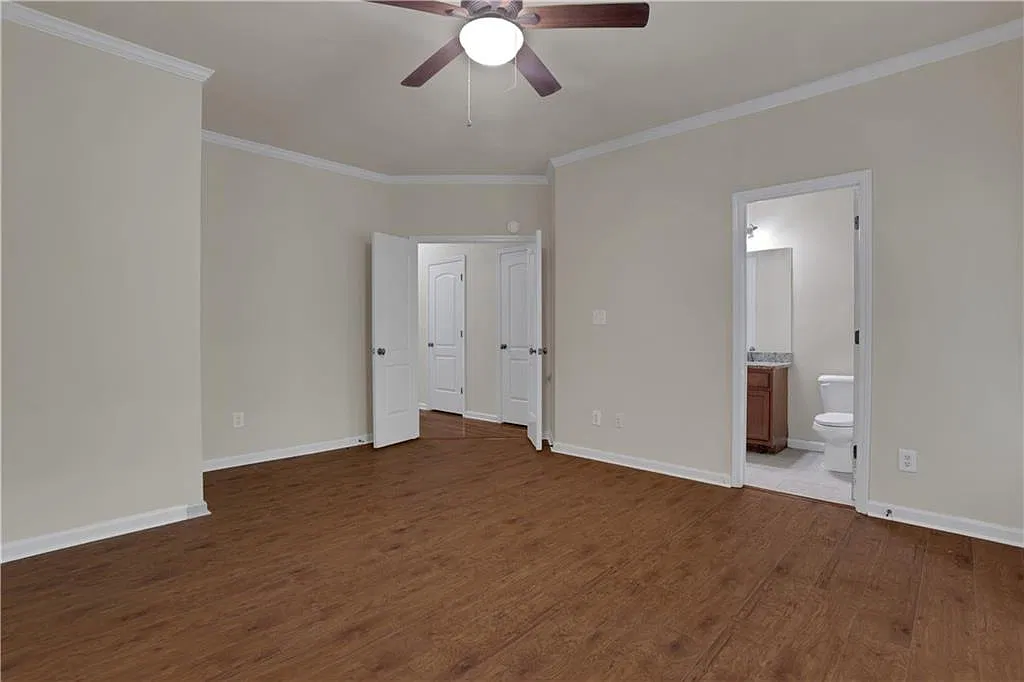 3 bed, 3.5 bath, 2574 sqft, $2,350 — Photo 4