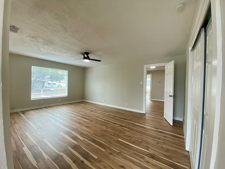 431 Tutt Ave — Photo 30