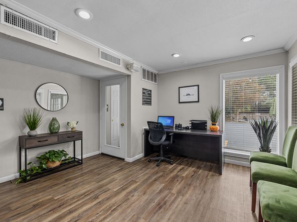 LAKE FAIRWAY | 1642 Lomaland Dr, El Paso, TX