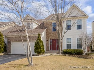 239 Hearthstone Dr, Bartlett, IL 60103