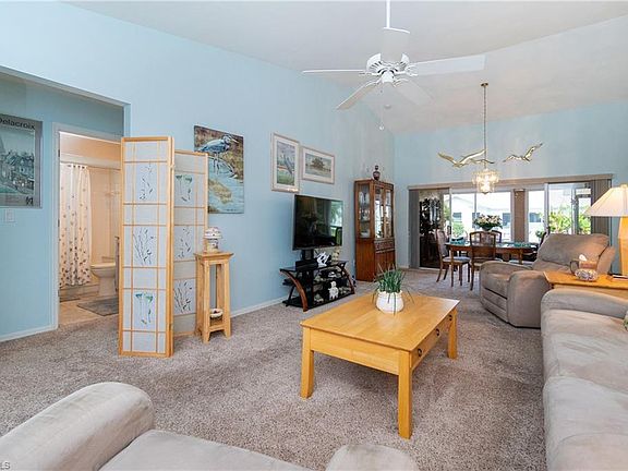 5th image of 17860 Acacia Dr