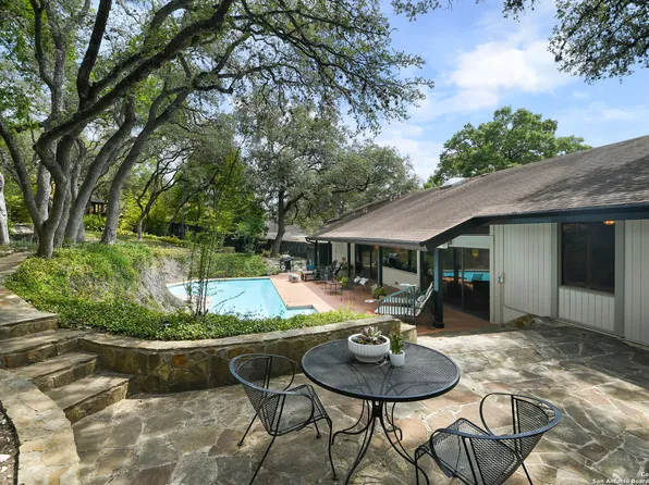 4103 SYLVANOAKS DR, San Antonio, TX 78229