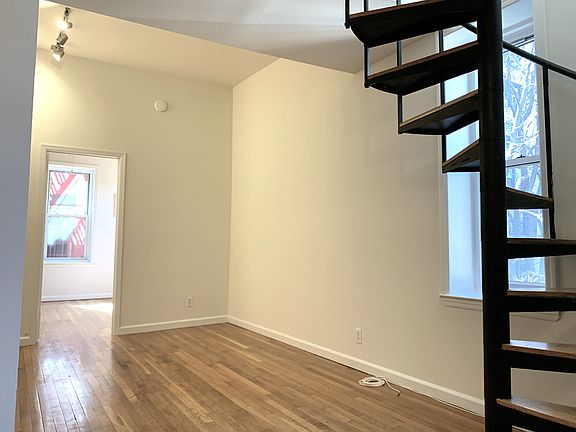 4th image of 100 W 87th St APT 4E