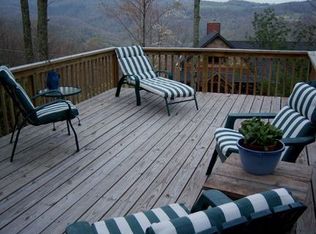 212 Oak Rd, Banner Elk, NC 28604