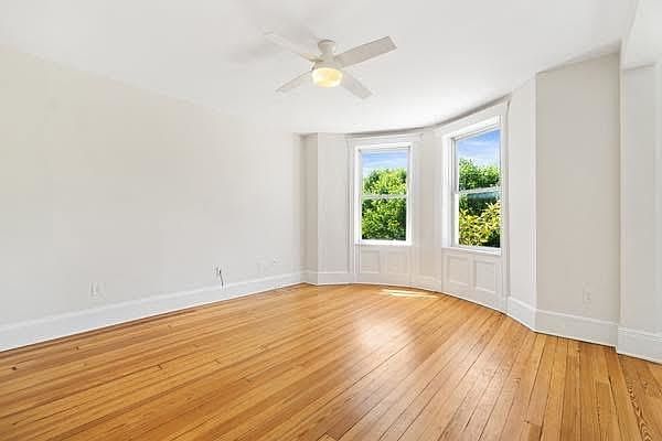 1st image of 114 Shippen St #2