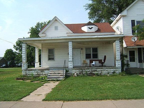 2nd image of 1009 W 2nd St