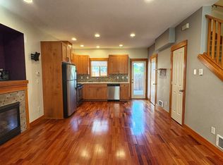 2822 B Sw Adams St #B, Seattle, WA 98126