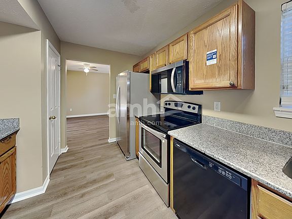 3rd image of 5948 Doverton Dr