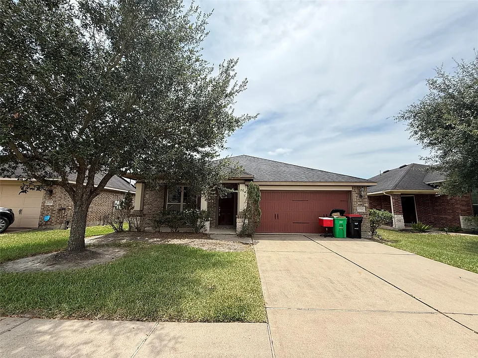 1711 Cadbury Castle Ln