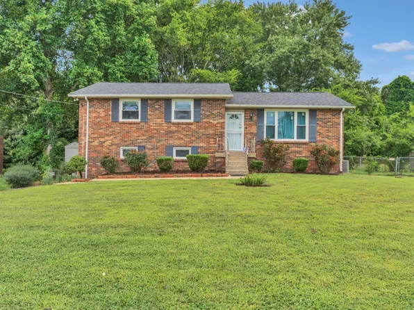 417 Harwell Dr, Hermitage, TN 37076
