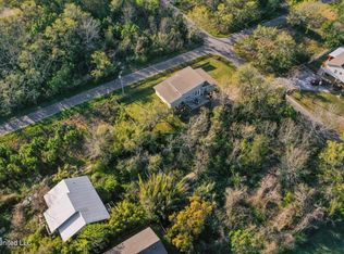 Walthall St, Pass Christian, MS 39571