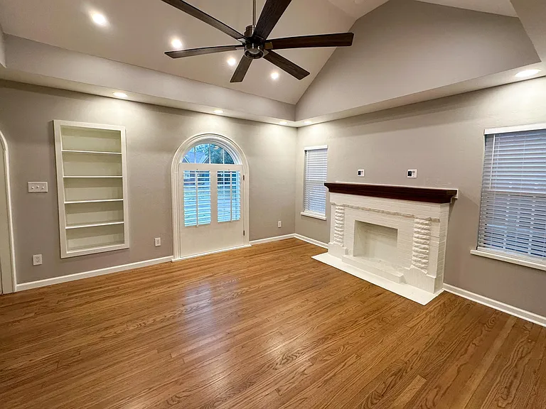 2351 W Park Pl — Photo 6