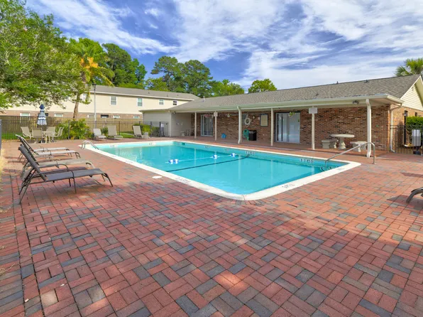 415 Parkdale Dr APT 16B, Charleston, SC 29414