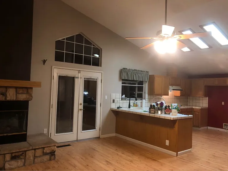 Roundstone Ct — Photo 15
