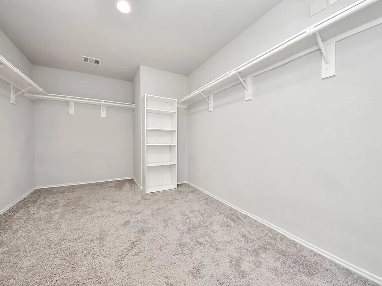4231 Tulip Oak Dr — Photo 24