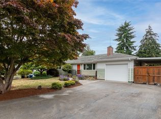 646 S 194th St, Des Moines, WA 98148