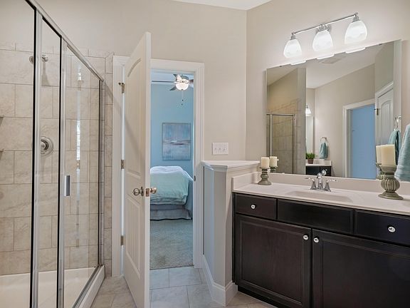 Images of the home are for illustrative purposes only and should never be relied upon