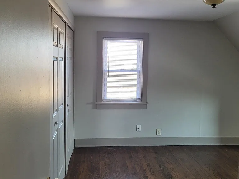 2400 Lathrop Ave #W — Photo 15