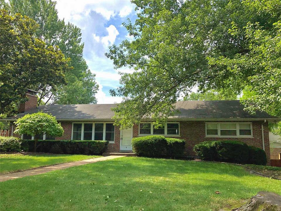 1st image of 5 Creekside Ln