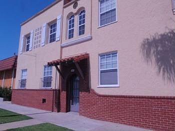 1st image of 7815 1/2 Crenshaw Blvd
