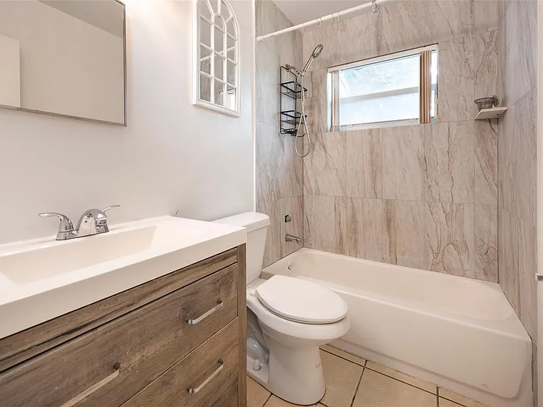 6170 SW 43rd St #1-2 — Photo 9