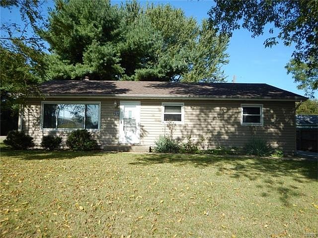 1st image of 212 Cottage Hill Dr