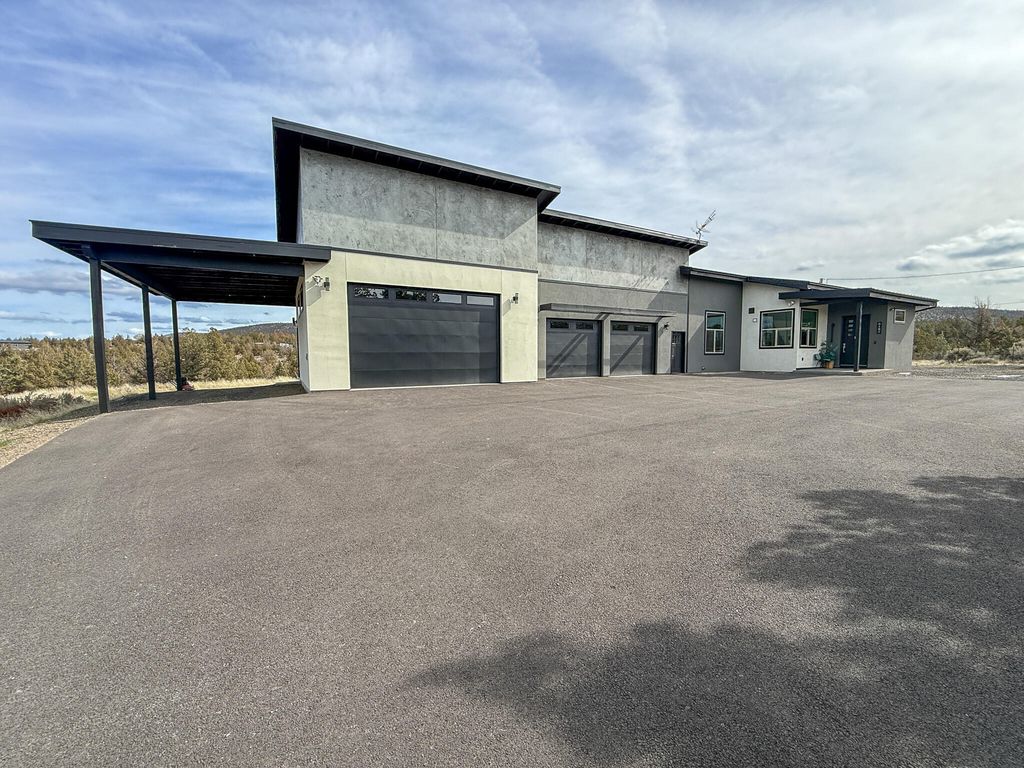 6182 SE Davis Loop, Prineville, OR - View 3
