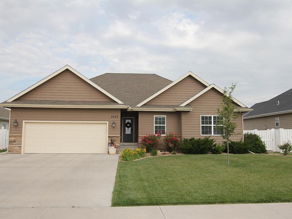 1st image of 4405 Newton Cir