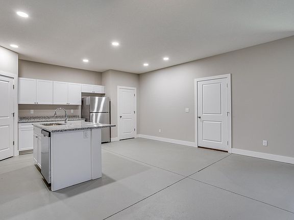 2nd image of 5236 N Cypress Ct