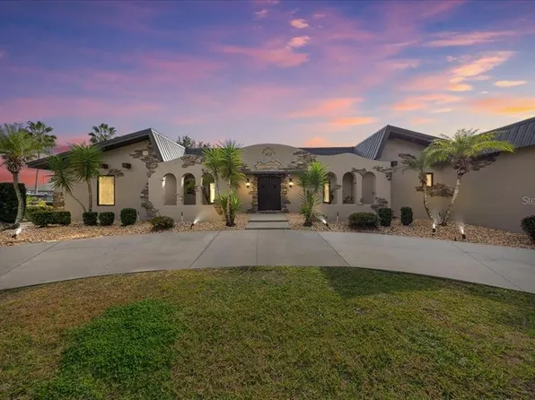 452 SE Paradise Point Rd, Crystal River, FL 34429