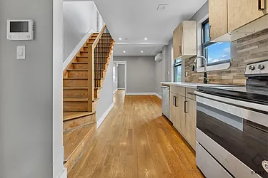 2019 Union Street, #4L