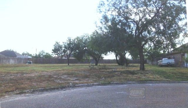 1st image of 35 Garza Rd